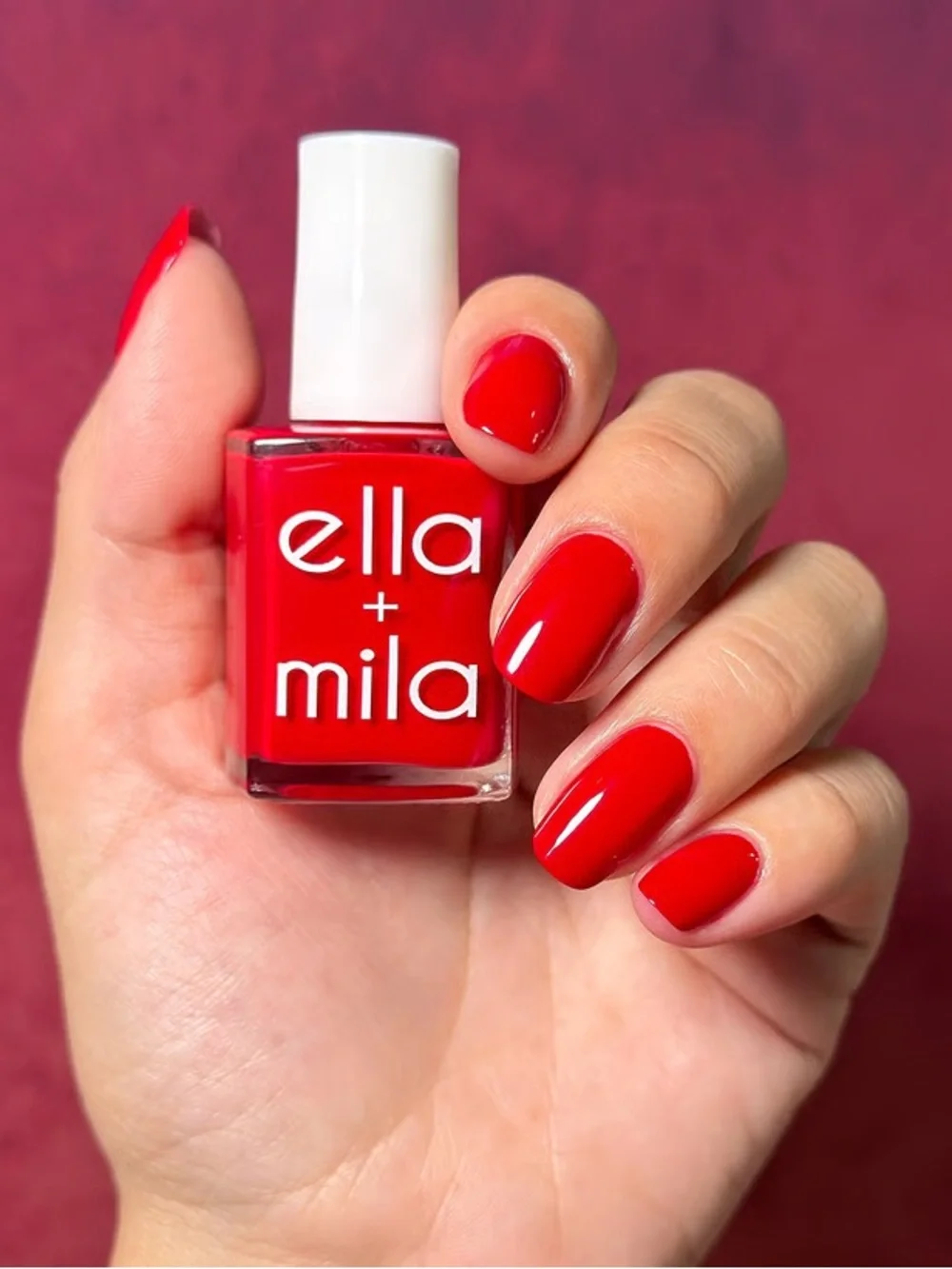 NEW Ella + Mila Descendants: Wicked Wonderland Set